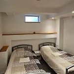 Renoviertes Gartenapartment *