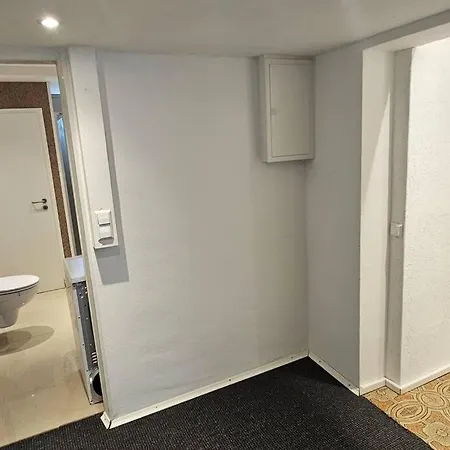 Renoviertes Gartenapartment דירה *