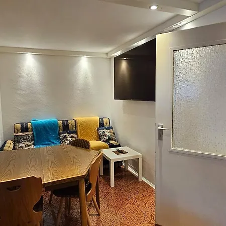 Renoviertes Gartenapartment *